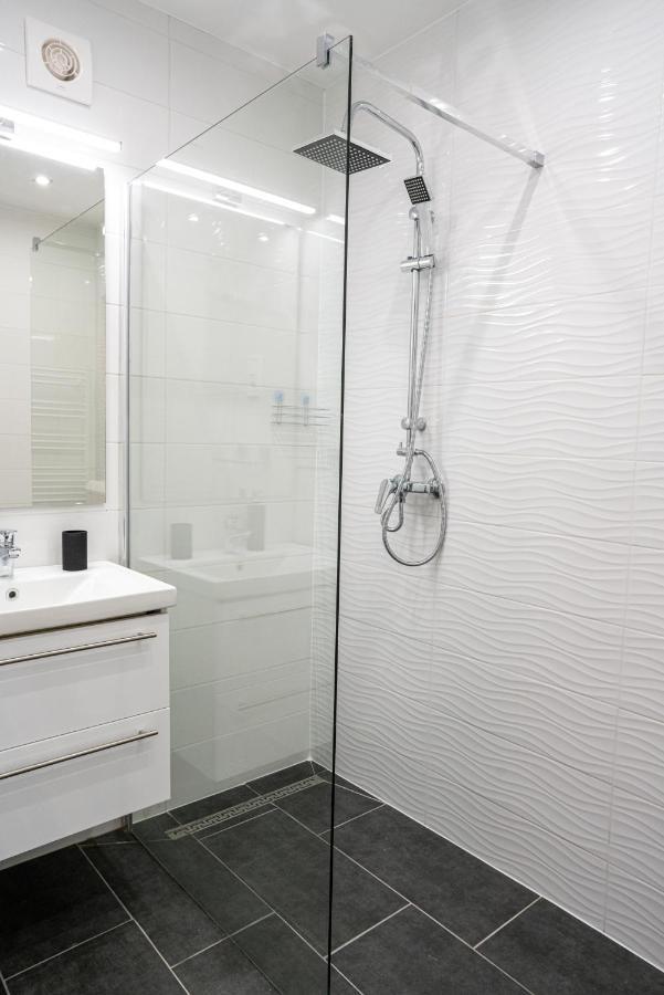 Var Apartman Еґер Екстер'єр фото
